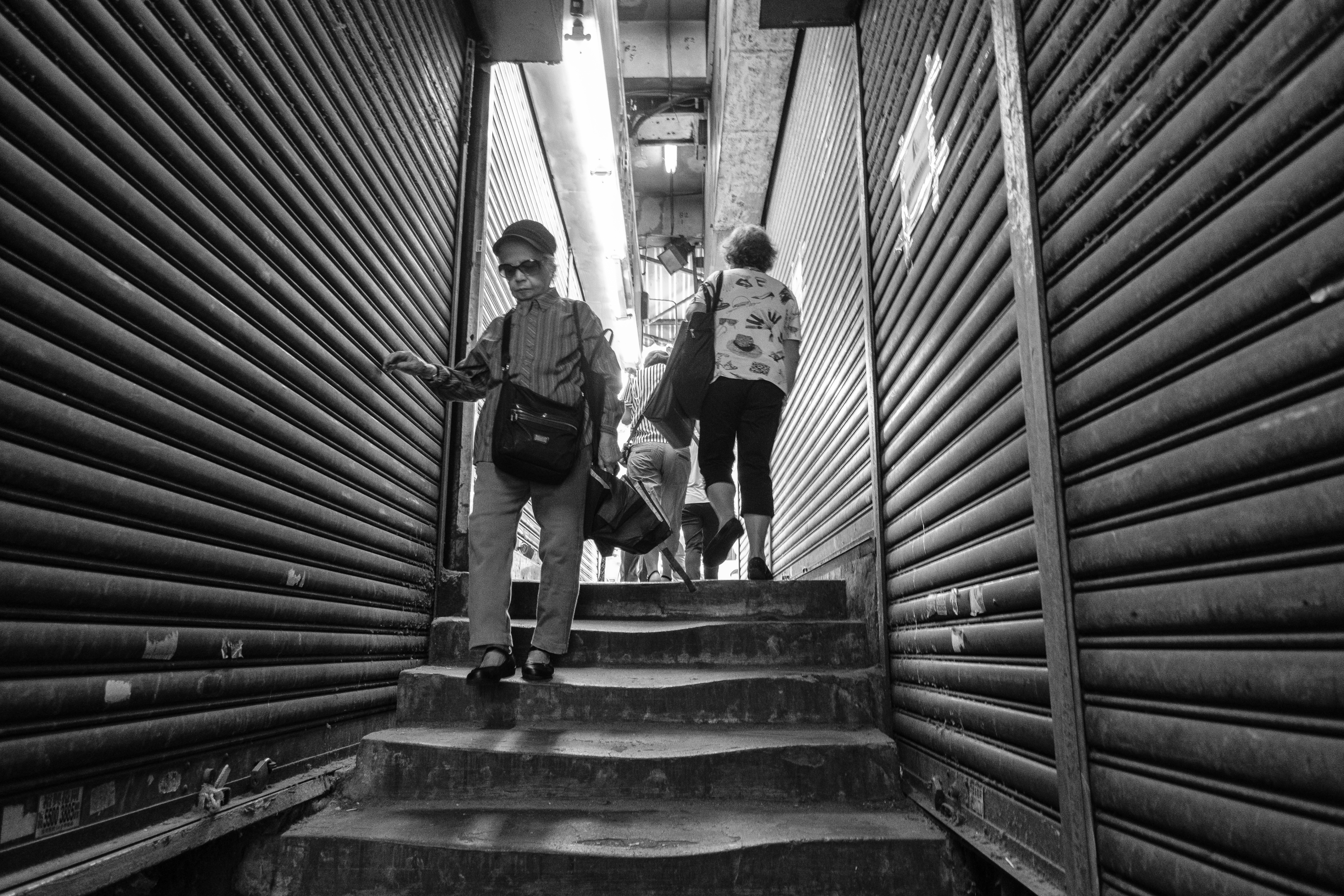 Street Photography with the 'Fujicron' XF16mm f/2.8 R WR – FUJILOVE MAGAZINE