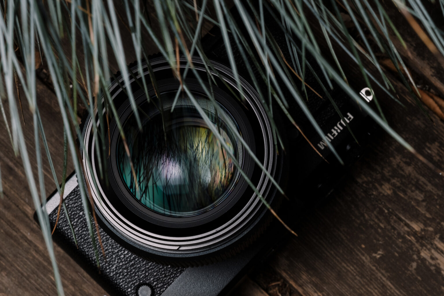 Fujifilm announces the release of new lenses: GF80mm F1.7, XF27mm F2.8