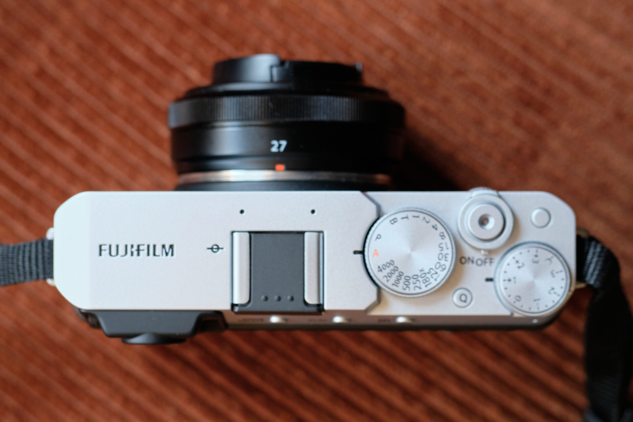 Minimalism and Street Photography with the Fujifilm X-E4 